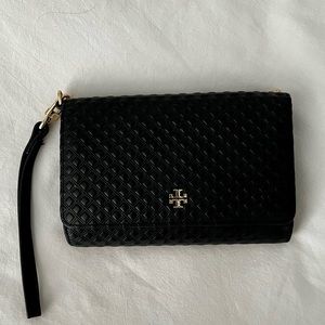 EUC Tory Burch Trifold Wristlet Wallet